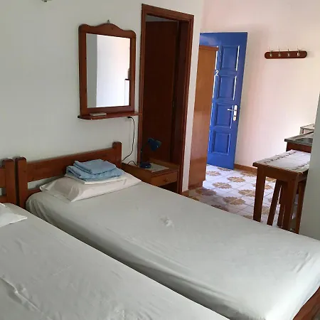 Sevasti Eborios Kalymnos アパート Emborios